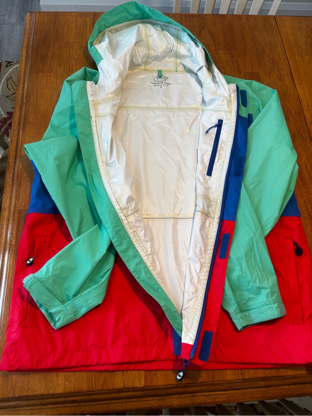 Vineyard Vines Men’s Colorblock Hooded Windbreaker Jacket - Green/Blue/Red - Picture 6 of 7